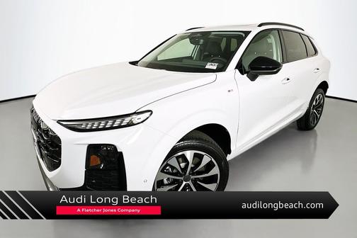 Glacier White Metallic 2026 Audi Q3 TFSI quattro S tronic