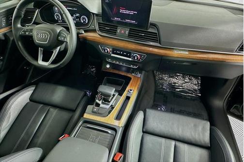 2021 Audi Q5 Prestige 55 TFSI e quattro S tronic