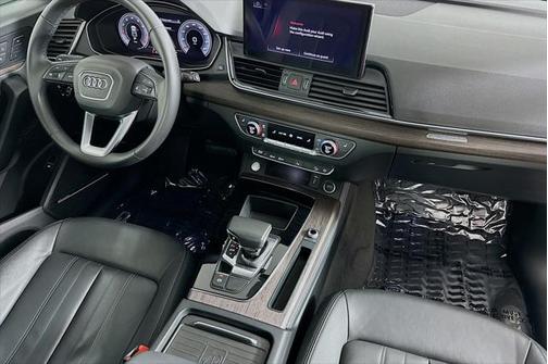 2021 Audi Q5 45 Premium Plus