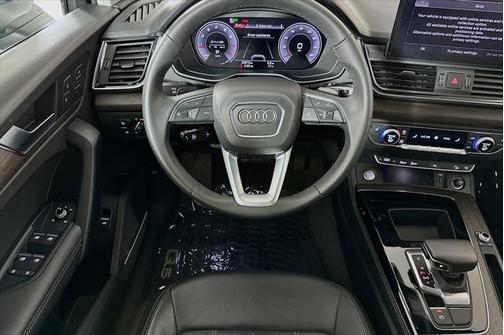 2021 Audi Q5 45 Premium Plus