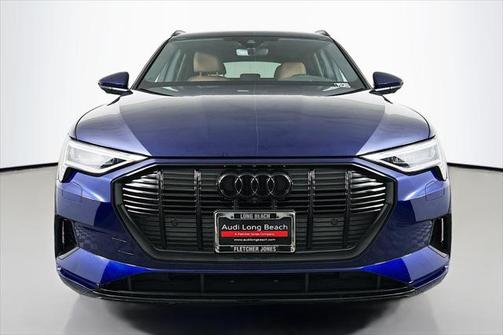 2022 Audi e-tron Premium
