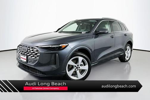 Tambora Gray Metallic 2025 Audi Q5 Premium Plus TFSI quattro S tronic