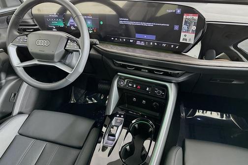 2025 Audi Q5 Premium Plus TFSI quattro S tronic