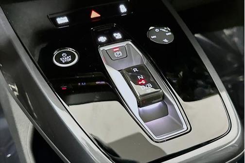 2025 Audi Q4 e-tron Sportback Premium Plus 55 quattro