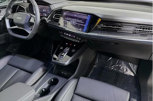 2025 Audi Q4 e-tron Sportback Premium Plus 55 quattro