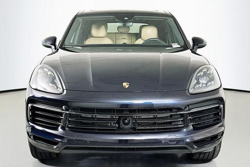 Moonlight Blue Metallic 2020 Porsche Cayenne S