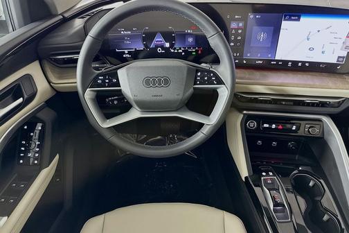 2025 Audi Q5 Premium TFSI quattro S tronic