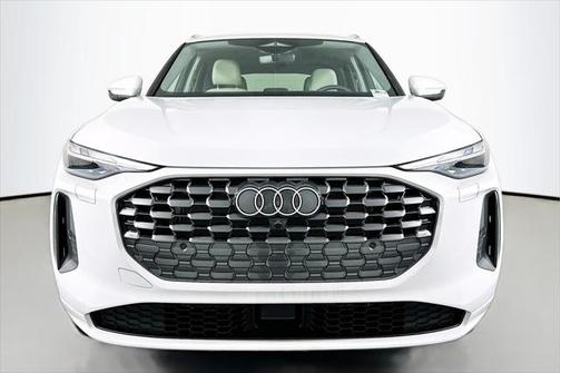 2025 Audi Q5 Premium
