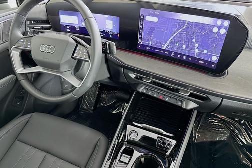 Daytona Gray Pearl Effect 2026 Audi Q3 TFSI quattro S tronic