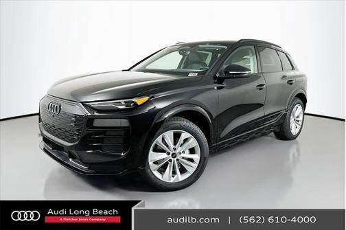 2025 Audi Q6 e-tron Premium