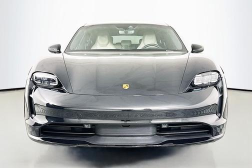 2022 Porsche Taycan 4