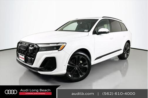 2025 Audi Q7 55 Premium Plus