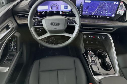 Florett Silver Metallic 2026 Audi Q5 Premium TFSI quattro S tronic