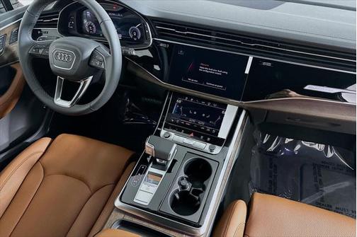 2025 Audi Q7 55 Prestige