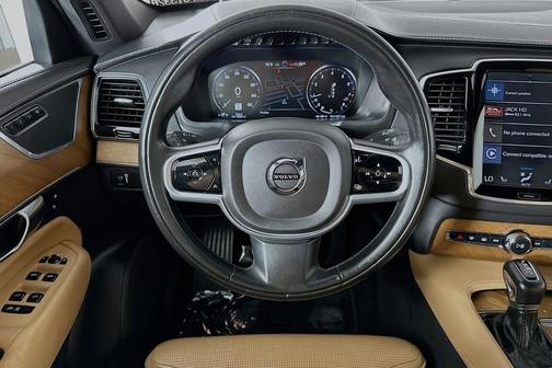 2018 Volvo XC90 T6 Inscription