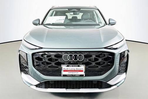 Sage Green Metallic 2026 Audi Q3 TFSI quattro S tronic