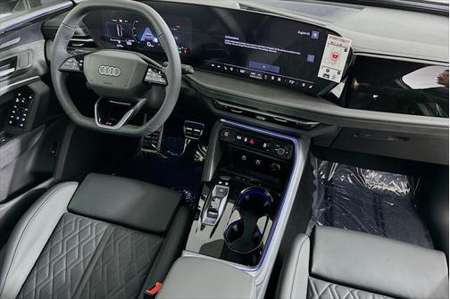 2025 Audi SQ5 3.0T Premium Plus
