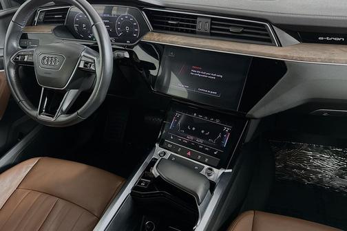 2022 Audi e-tron Sportback S line Premium