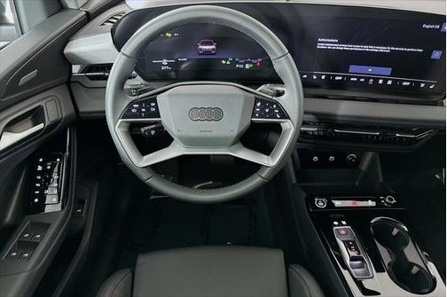 2025 Audi Q6 e-tron Premium Plus quattro