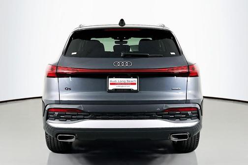 Tambora Gray Metallic 2026 Audi Q5 Premium Plus TFSI quattro S tronic