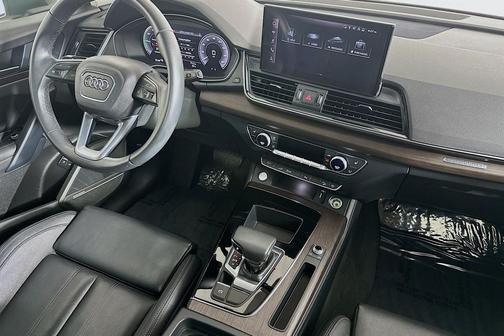 2023 Audi Q5 55 S line Premium Plus