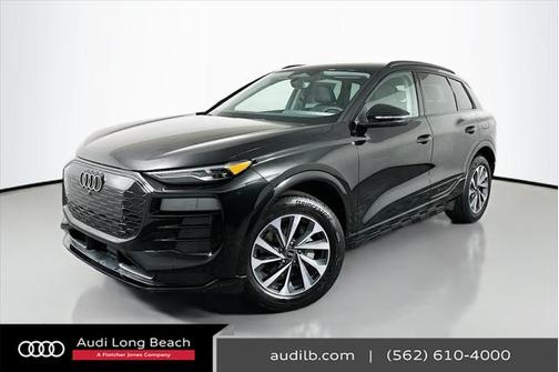 2025 Audi Q6 e-tron Premium quattro