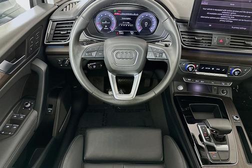 2025 Audi Q5 45 S line Premium Plus