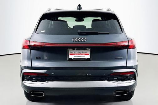 2025 Audi Q5 Premium