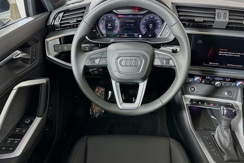 2025 Audi Q3 45 S line Premium Plus