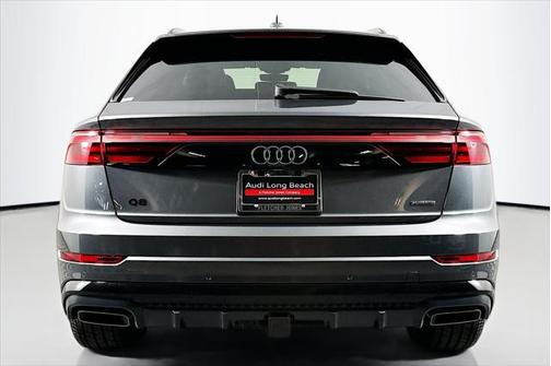 2025 Audi Q8 55 Premium Plus