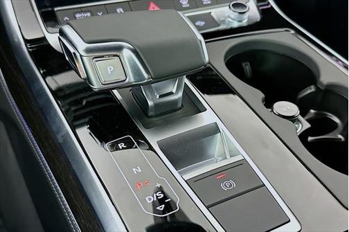2025 Audi Q8 55 Premium Plus