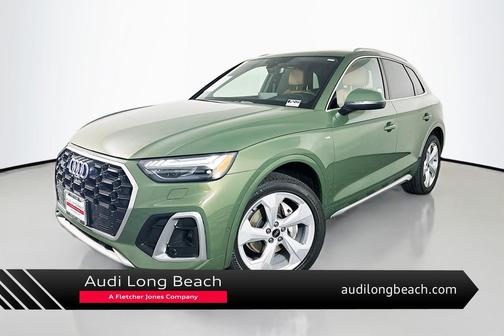 District Green Metallic 2023 Audi Q5 S line Prestige