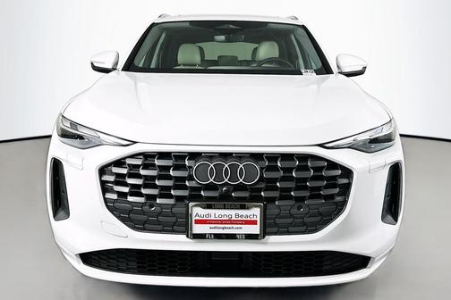 2025 Audi Q5 Premium