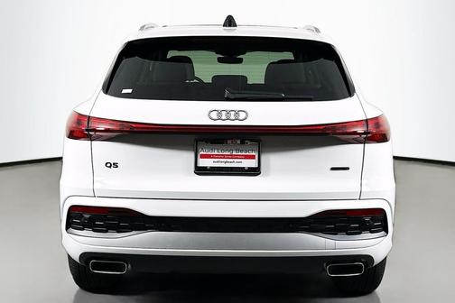 2025 Audi Q5 Premium