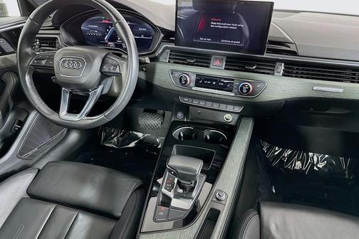 2023 Audi A4 45 S line Premium Plus