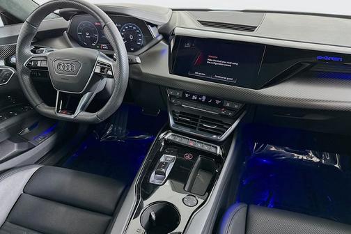 2022 Audi RS e-tron GT quattro