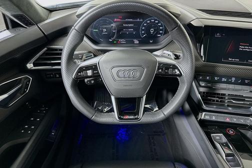 2022 Audi RS e-tron GT quattro