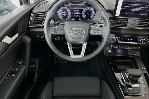 2025 Audi Q5 55 S line Premium