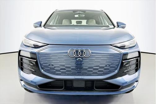2025 Audi Q6 e-tron Premium