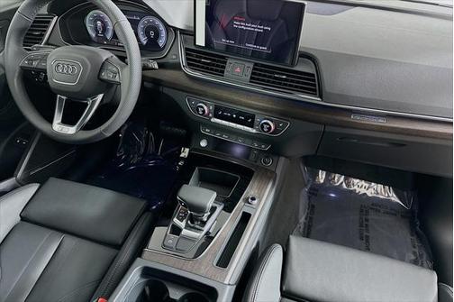 2025 Audi Q5 55 S line Premium Plus