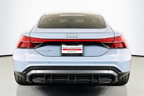 2023 Audi e-tron GT Premium Plus quattro