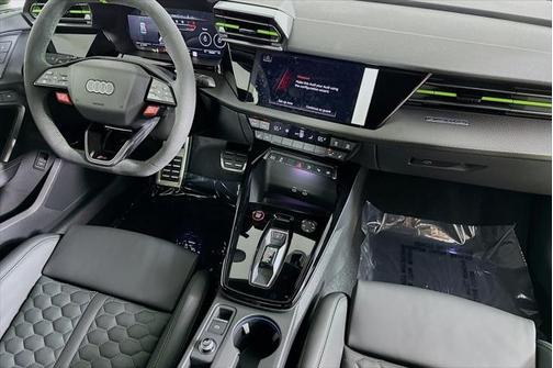 2025 Audi RS 3 2.5T (S tronic)