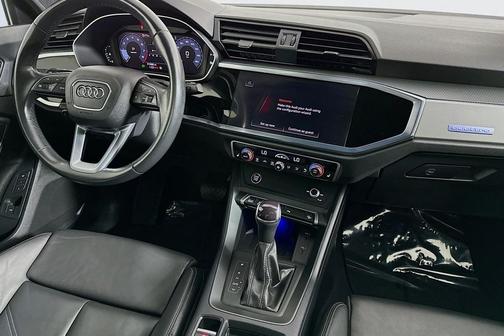 2024 Audi Q3 45 S line Premium Plus