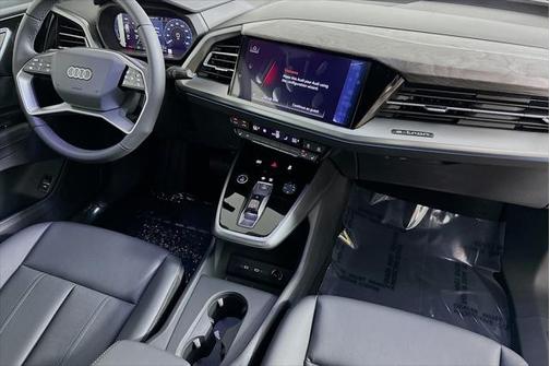 2025 Audi Q4 e-tron Premium Plus 55 quattro