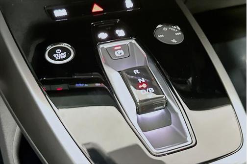 2025 Audi Q4 e-tron Premium Plus 55 quattro