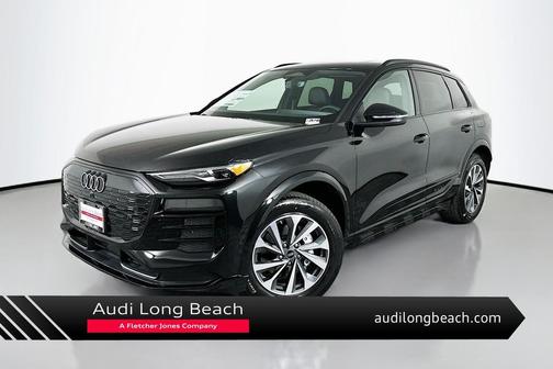 Mythos Black Metallic 2027 Audi Q6 e-tron Premium
