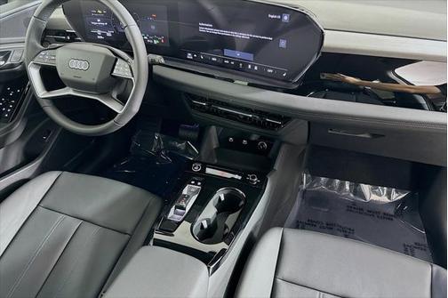 2025 Audi Q6 e-tron Premium quattro