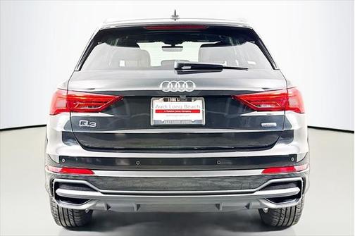 2024 Audi Q3 45 S line Premium Plus