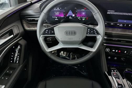 2025 Audi Q5 Premium