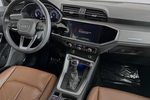 2024 Audi Q3 45 S line Premium Plus